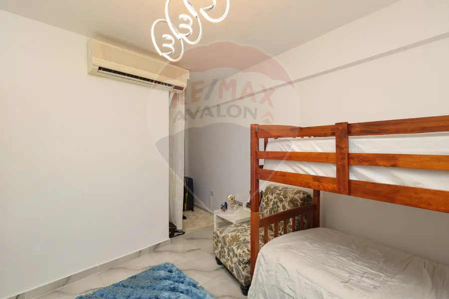 Furnished apartment for rent 150 m Smouha (Victor Emmanuel Square)