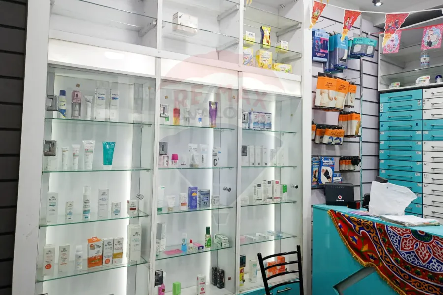 Pharmacy Ready With Equipment for Rent 33 m Sidi Bishr (Gamal Abdelnaser st)