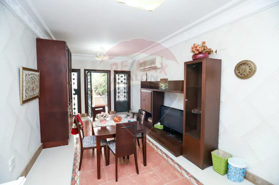 Apartment For Sale 300 m Al maamoura alshatea (steps from th gate)