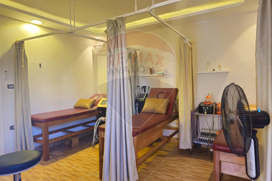 شقة اداري للإيجار المفروش 100 م سموحة (تعاونيات سموحة)