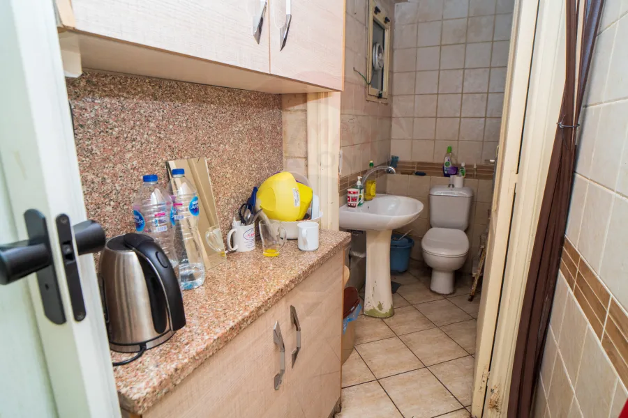 Shop for sale - Rented with a special rental income - 102 m Smouha (Tutankhamun's St.)