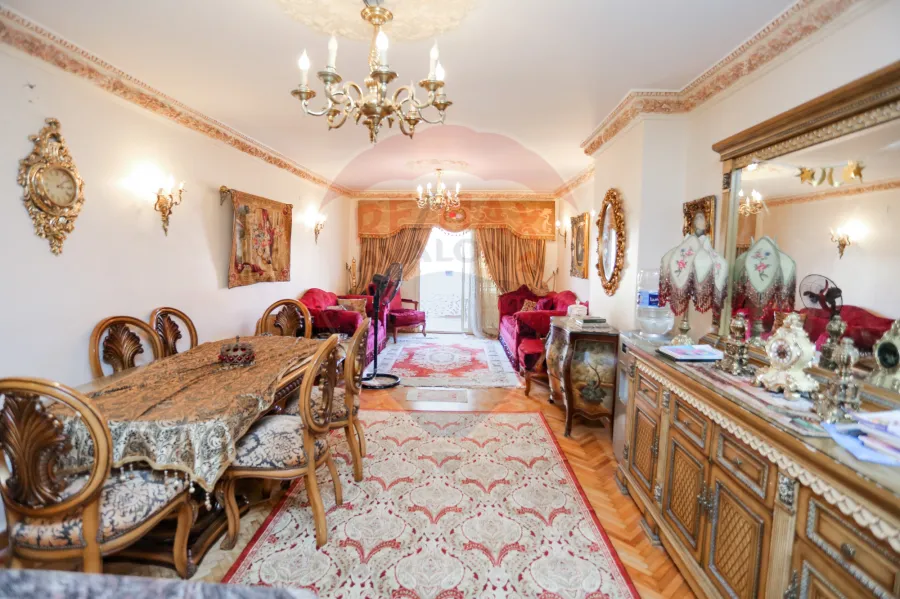 Apartment for sale 120 m Zezinia (Abd El Salam Aref St.)