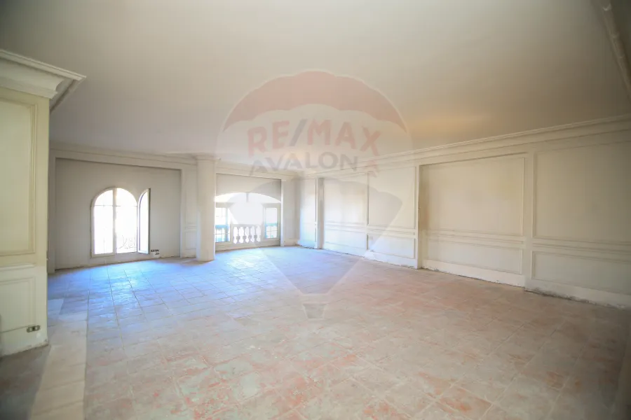 Apartment for sale 333 m Smouha (On the Mahmoudiyah axis -Beside Pharos University)
