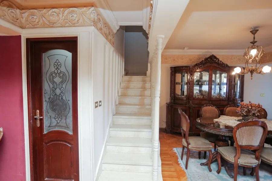 Duplex Apartment For Sale 215m Kafr abdou (Sekena Bent El-Hussen St.)