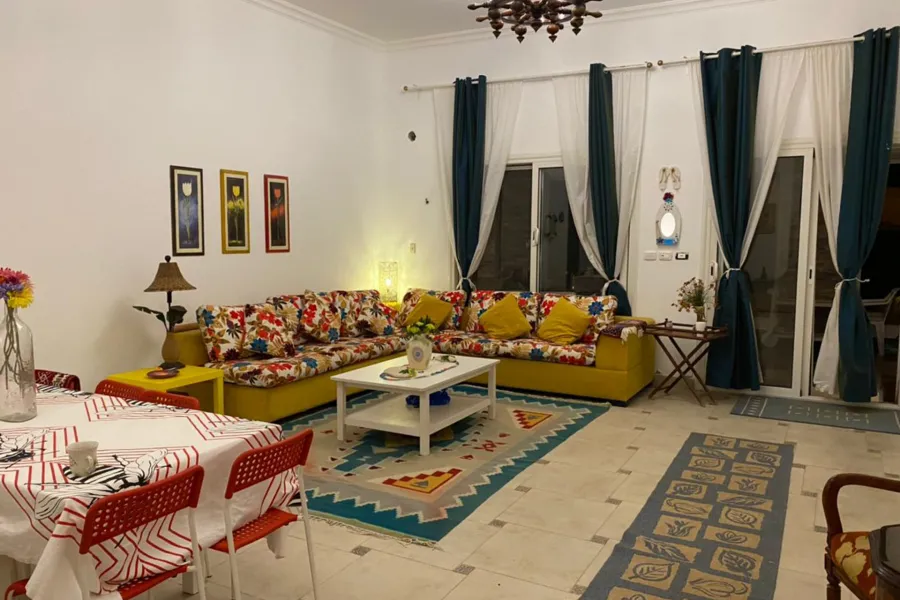 Stand alone villa for sale (Amwaj - Sidi Abdelrahman) 1,000 m