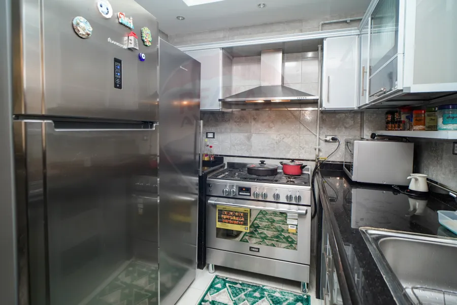 Furnished Apartment for rent 100 m Smouha (Steps from Fawzy Moaaz st)