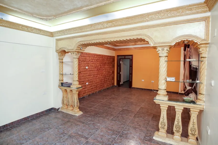 شقة للبيع 170م العصافرة بحري (متفرع من البحر)