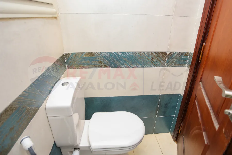 شقة للبيع 275 م لوران (ش شعراوي)