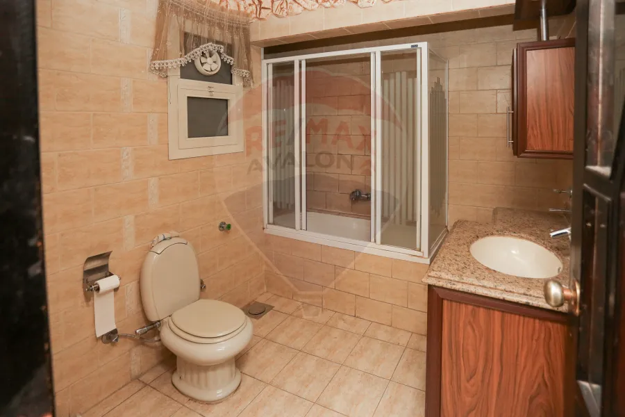 Apartment for sale 270 m Smouha (Fawzy Moaz St directly)