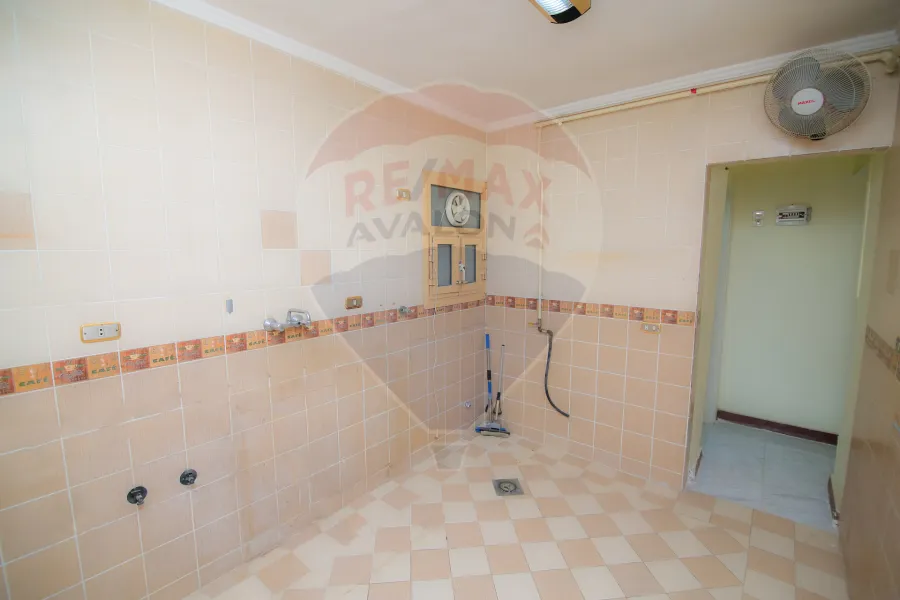 Apartment for sale 160 m Sidi Bishr (El-Geish Road)