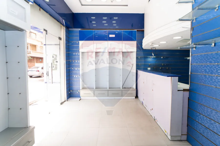 صيدليه للبيع 51 م وابور المياه (ش جلال دسوقى)