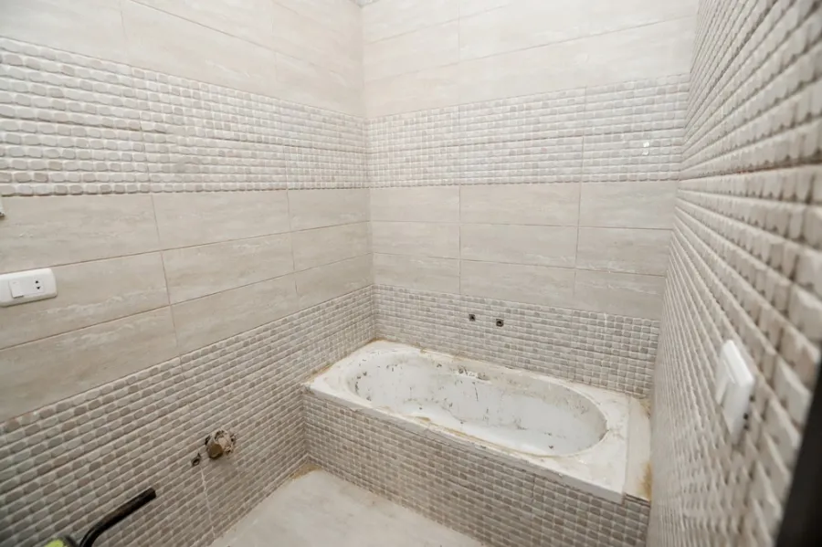 Villa for sale 290m KingMariout (Airport Road)