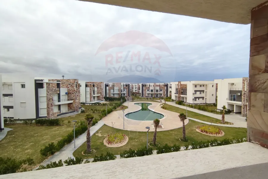 فيلا للبيع 290 م الساحل الشمالى ( قرية مرسيليا بيتش 4) - أول سكن