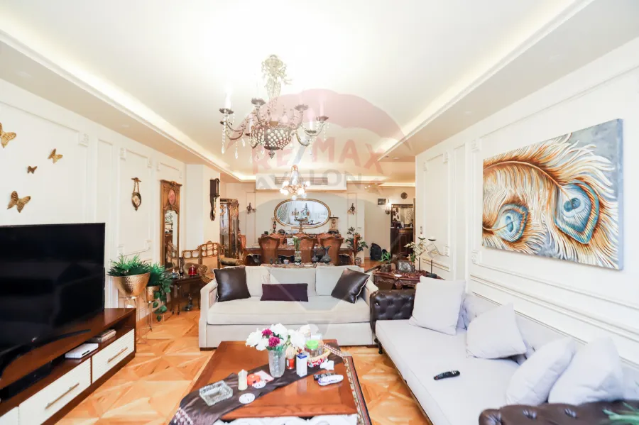 Apartment for sale 230 m Louran (Abo Qeer St.)