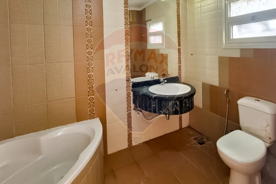 شقة للبيع 108 م صافي لوران (ش أبوقير)