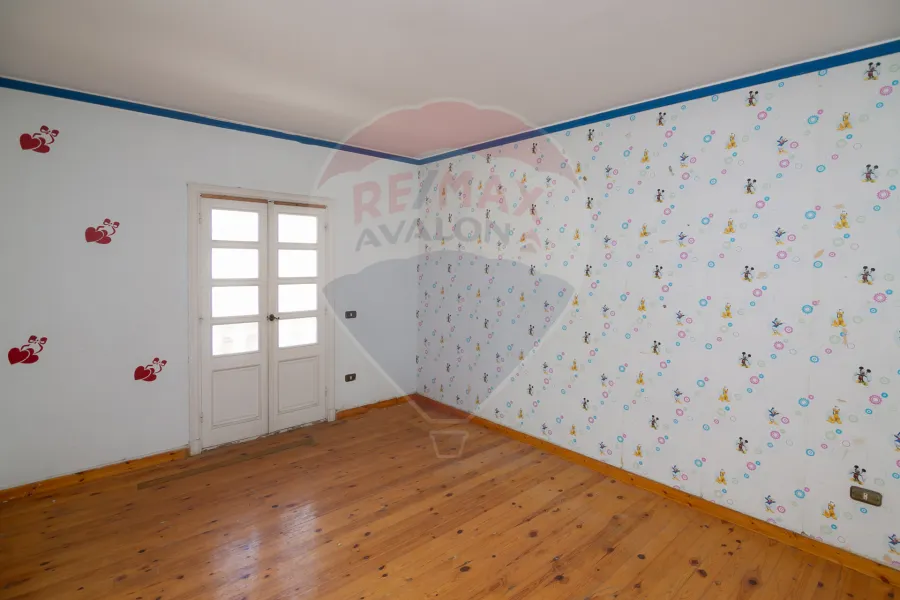 Apartment for sale 270 m Kafr Abdo (steps from Saint Jenny)