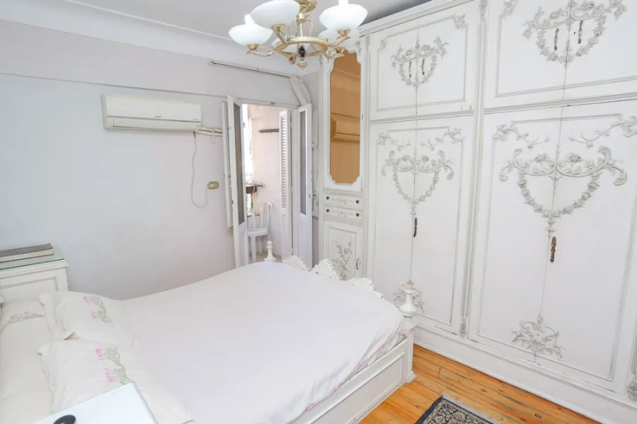 Duplex Apartment For Sale 215m Kafr abdou (Sekena Bent El-Hussen St.)