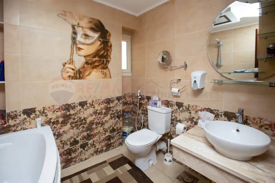 شقة  للبيع 195 م  السيوف (كومباوند سيتى لايت)