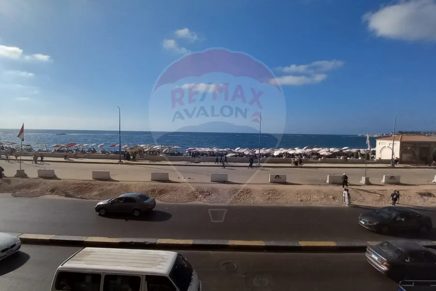 شقة للبيع 175 م المندرة (على البحر مباشرة)