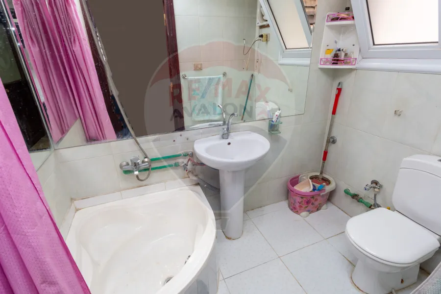 Apartment for sale 160 m Zizina (corner of Abu Qir St. with Amin Yahya St.)