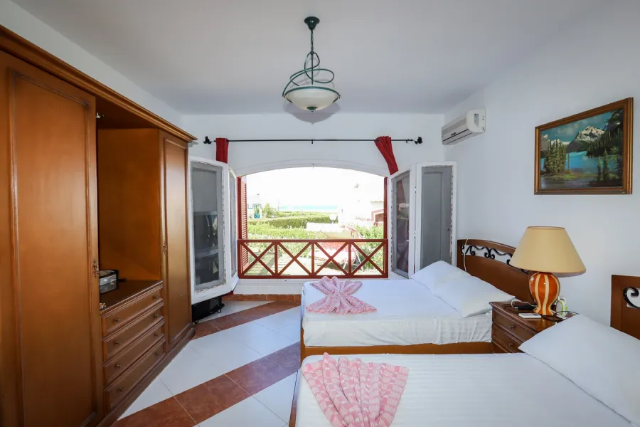 Villa 423m for Sale North Coast (Mina 3 Village) kilo 75