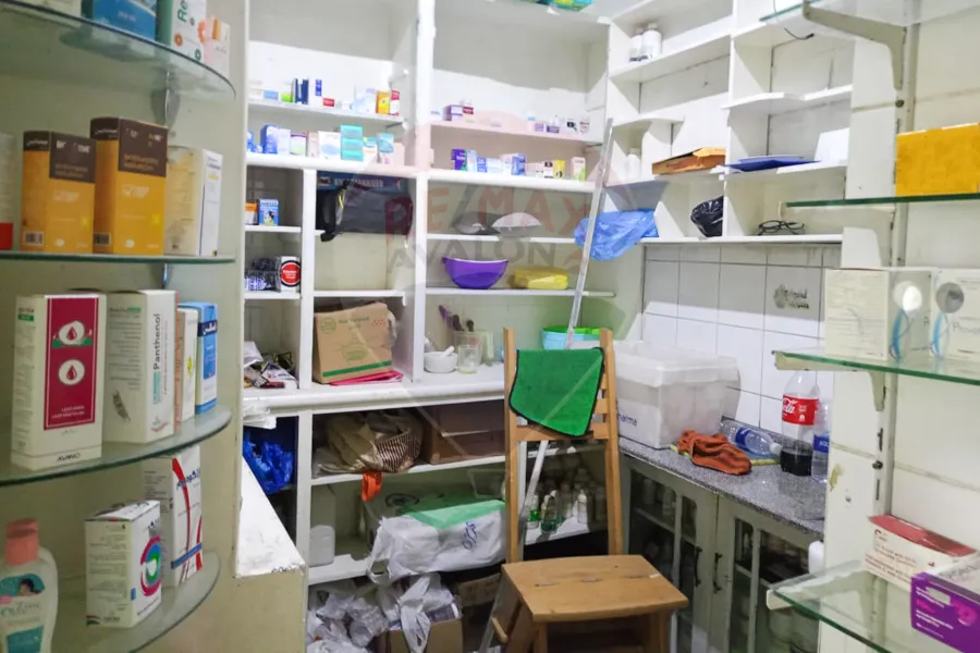 Pharmacy Ready With Equipment for Rent 33 m Sidi Bishr (Gamal Abdelnaser st)