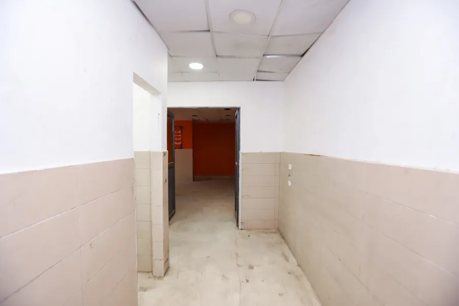 محل تجارى للبيع 140م المنتزه ( ش الملك حفنى السياحي )