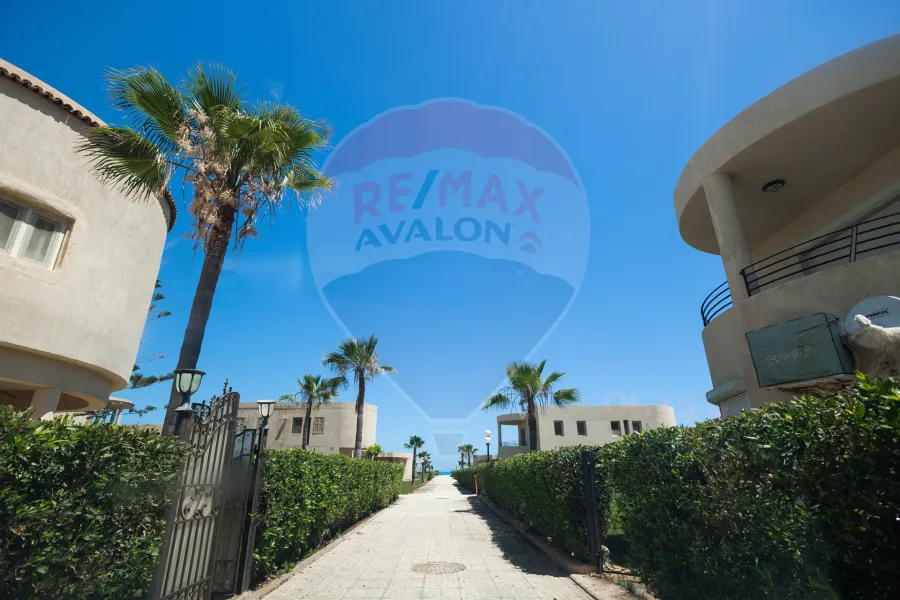 Twin house villa for sale (Sumed) 390 m