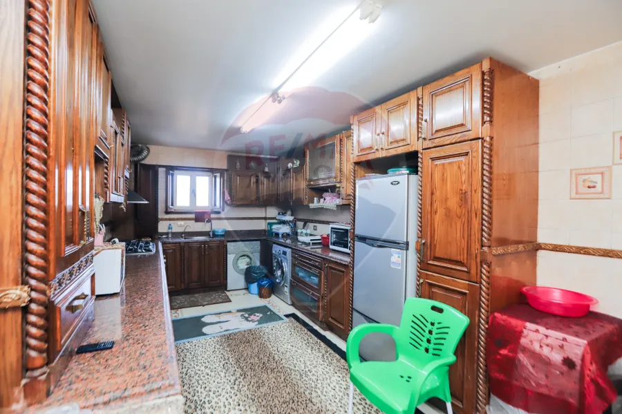 Apartment For Sale 475 m Camp Ceasar ( Directly On The Sea )