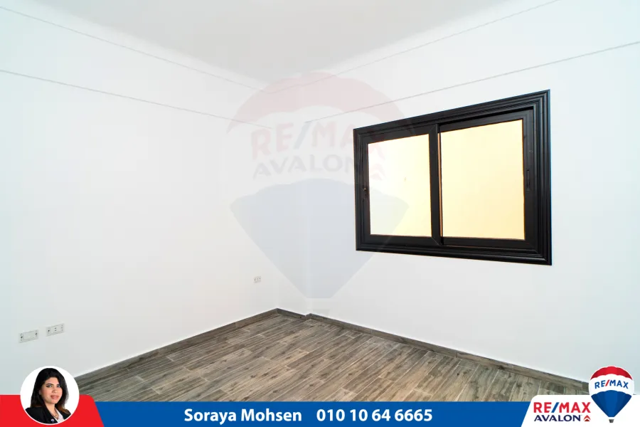 فيلا للبيع 300 م كينج مريوط (كومباوند الواحة الخضراء)