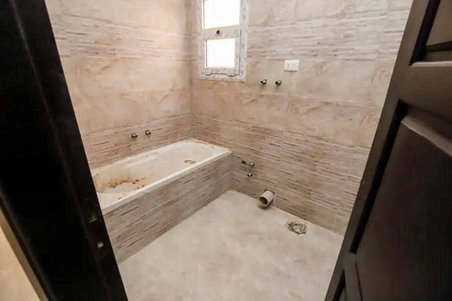 Villa for sale 290m KingMariout (Airport Road)