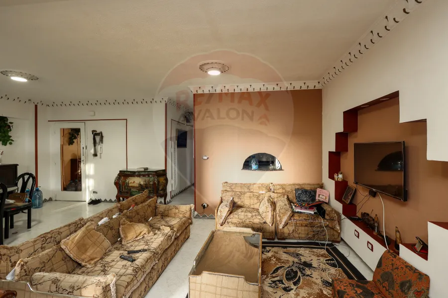 Apartment for sale 130 m camp chezar (Steps from the collage of Engineering)