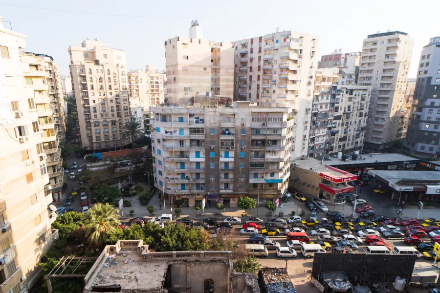 شقة للبيع 238 م رشدي (علي الترام مباشرة)