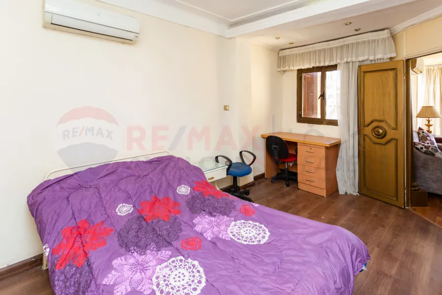 Apartment for sale 190 m Louran (Omar El-Mokhtar st.)