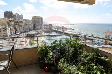 شقة للبيع 200 م ستانلي (علي البحر مباشرة) الشقة على ناصية