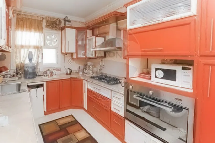 شقة للإيجار المفروش 175م سموحة (المربع الذهبي - خير زمان )