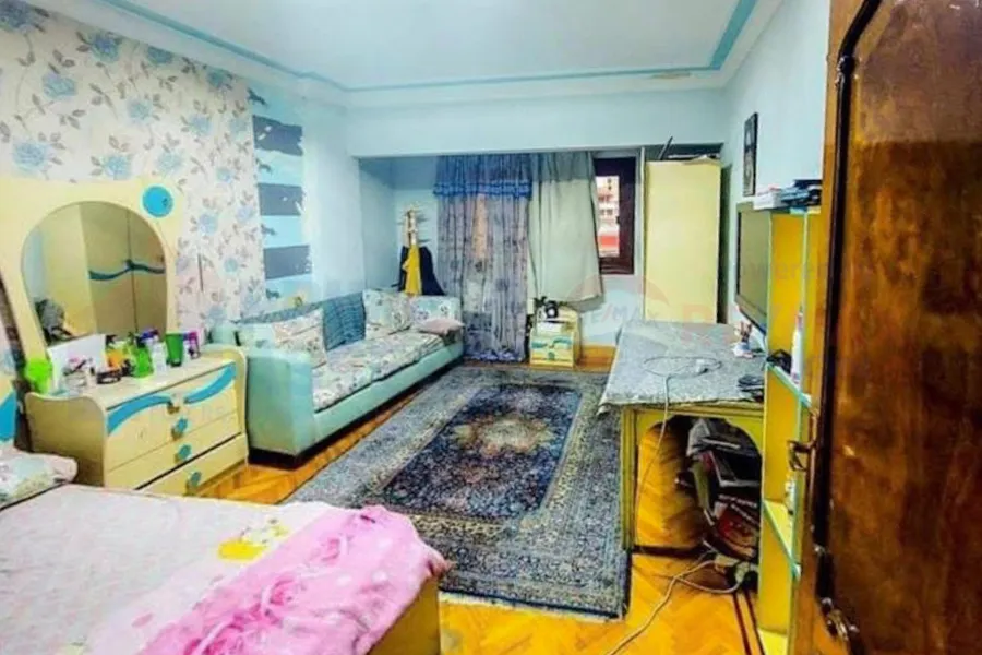 شقة للبيع 225 م مصطفي كامل (أمام كيروسيز مول)