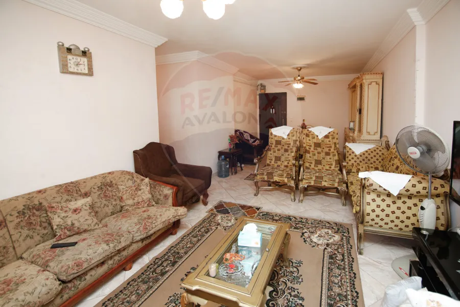 شقة للبيع 150م الإبراهيمية (بين طريق أبو قير والترام) - شقة ناصية