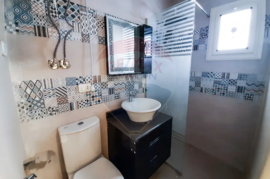 Furnished Studio For Rent 90 m El Azarita ( steps from the sea )