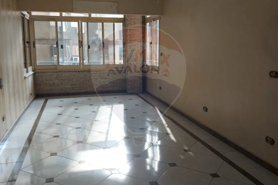 شقة للبيع 140 م سيدي بشر (خلف فندق المحروسة)