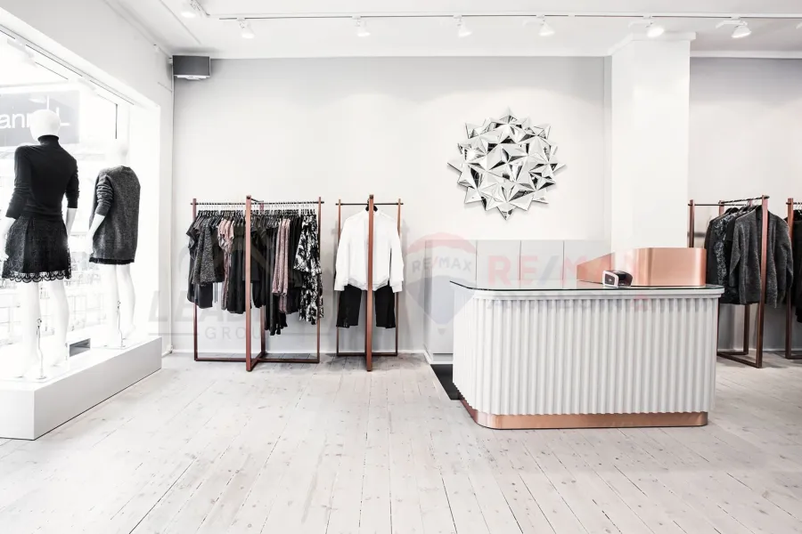 Duplex shop for sale 140 m Al Ibrahimeya (Al Lagtiya St.)