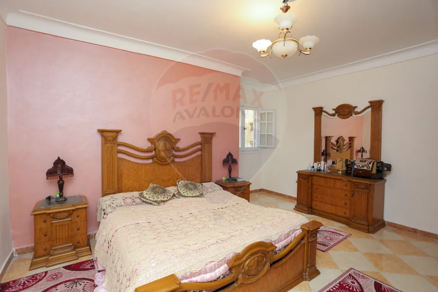 شقة للبيع 140م لوران (ش محمد دري)