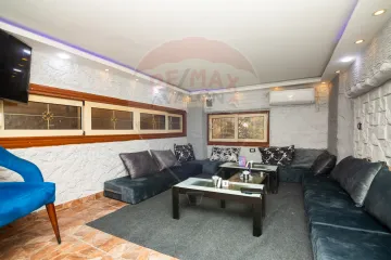 Cafe + Mezzan for sale 130 m + 70 m Camp Chezar (University Bridge)