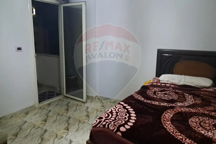 شقة مفروشة للايجار 120 م كليوباترا (ش طه حمدي)