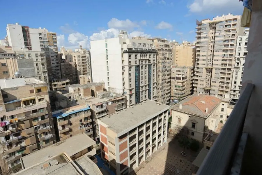 شقة للبيع 169م لوران (كومبوند لوران جاردن - خطوات من ش شعرواي)