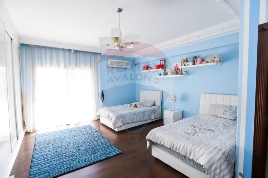 فيلا للبيع 609 م كينج مريوط  (كومباوند العروبة)