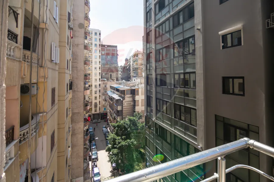 Apartment for sale 150 m Louran (The second number of Abu Qir St.)