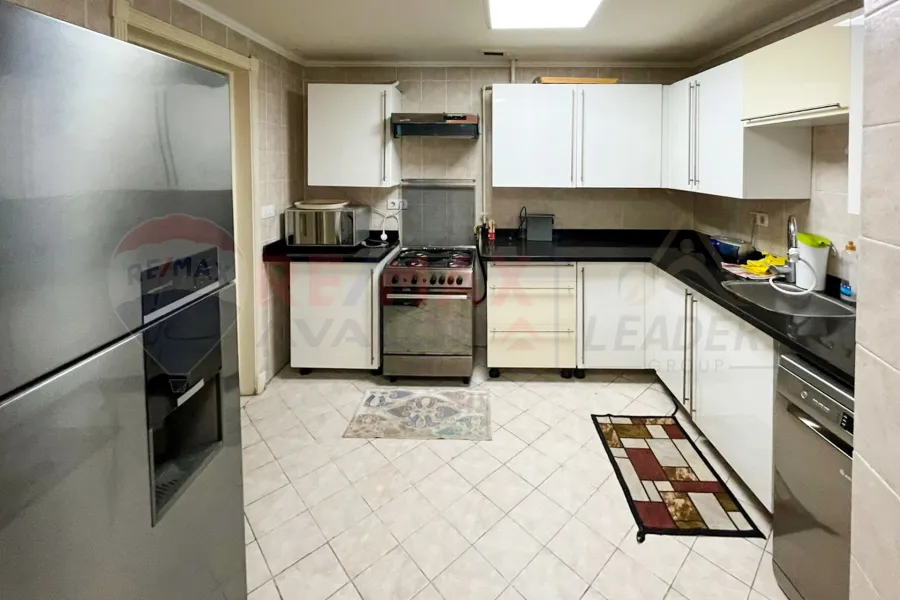 Furnished apartment for rent 295 m San Stefano (Four Seasons)