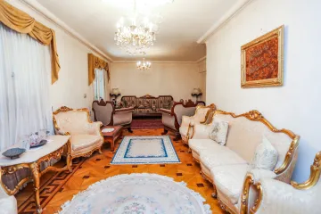 شقة للبيع او الاستثمار  425 م كفر عبده ( خطوات من الديب مول و ش سوريا  )