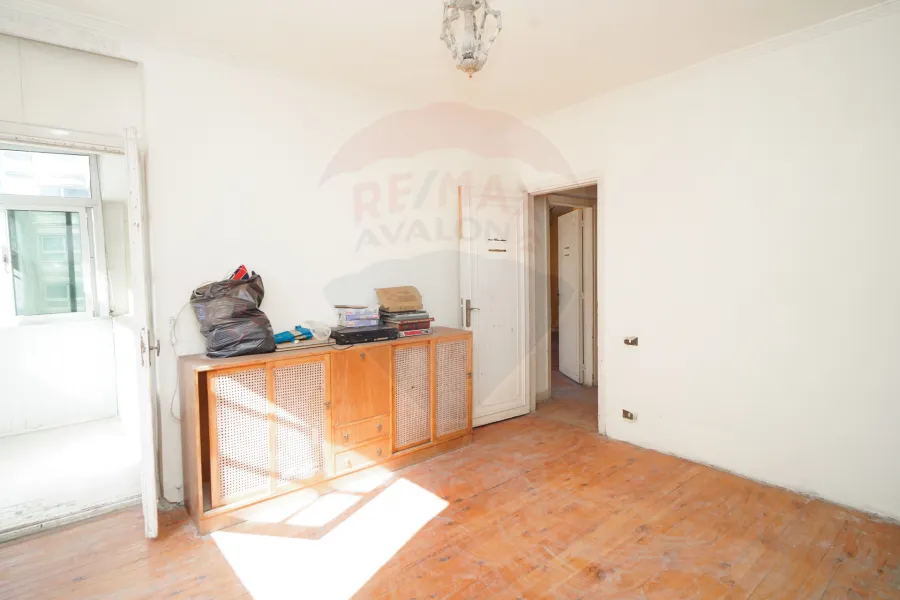 شقة للبيع 360 م رشدي (شارع سوريا)